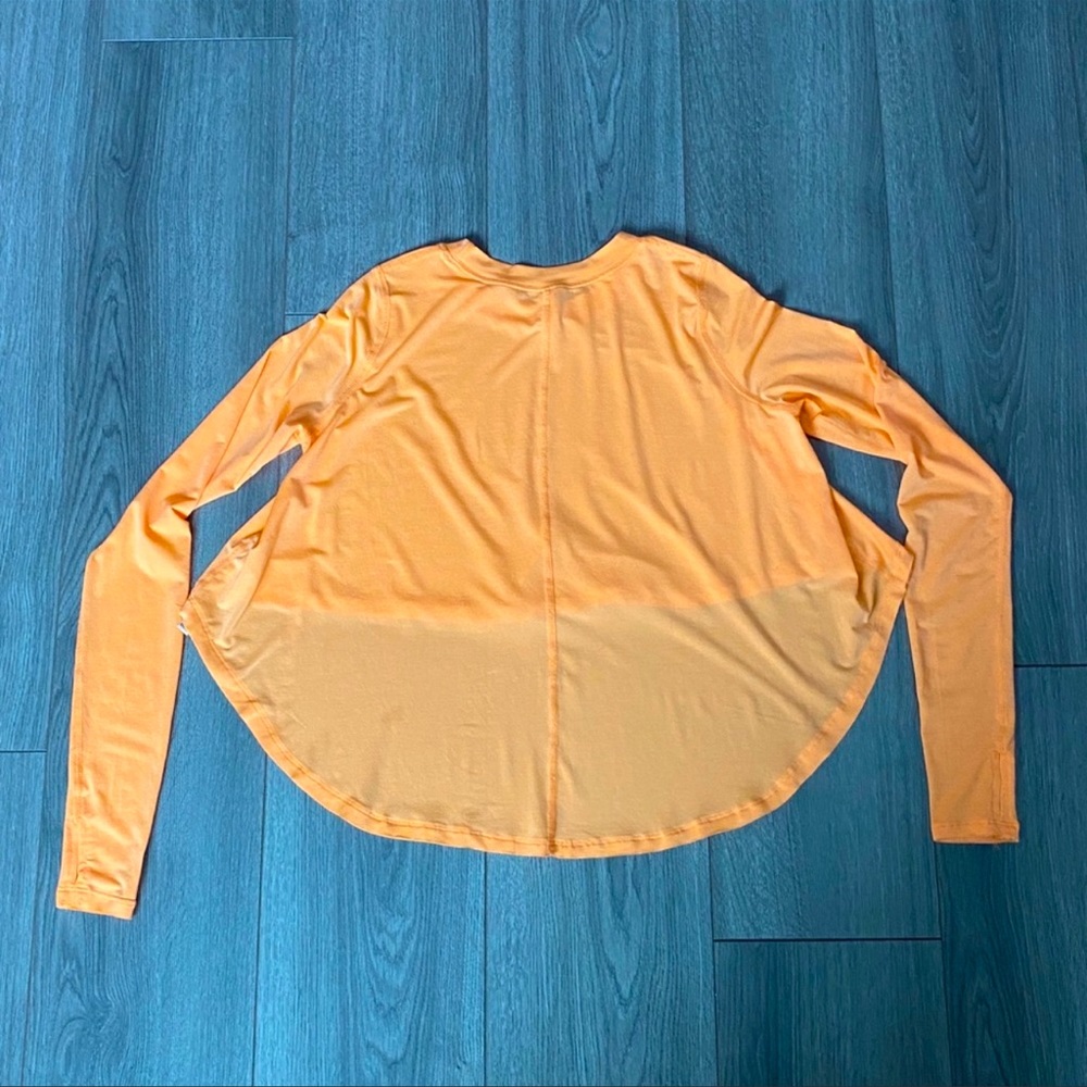 Free People Cadence Long Sleeve Top Size Extra Small NWOT